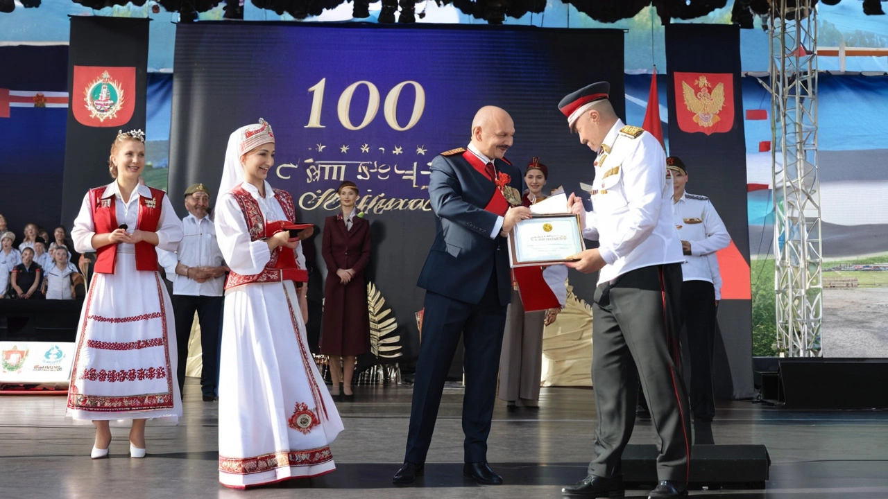 Кубраков получил звание Почетного гражданина Костюковичского района